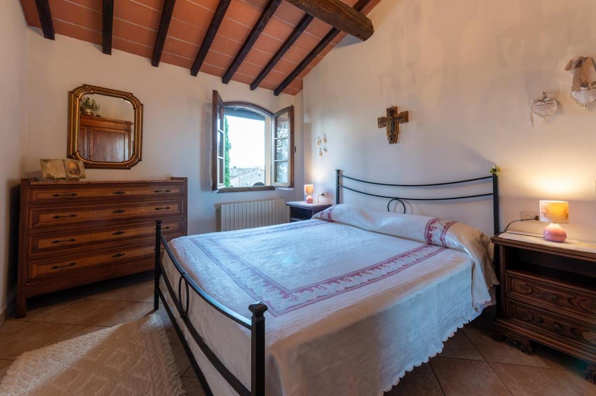 Il Leccio - Casa Toscana San Gimignano Гамбасси-Терме Экстерьер фото